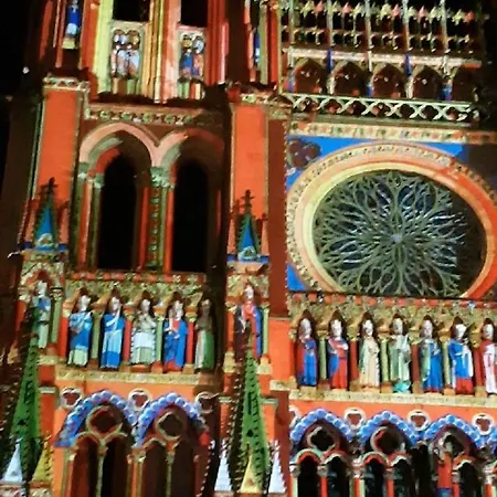La Grange Aux Tommies-pays Du Coquelicot-somme Battlefields Bus-les-Artois